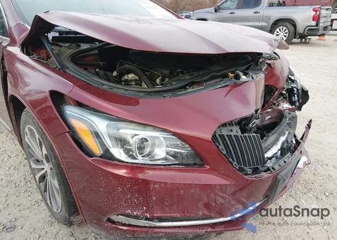 2017 Buick Lacrosse Premium from USA, damaged, VIN 1G4ZR5SS4HU166174